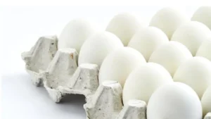 أسعار كرتونة البيض في الأسواق المصرية تنتعش مع استقرار وانخفاض مستمر منذ أسابيع